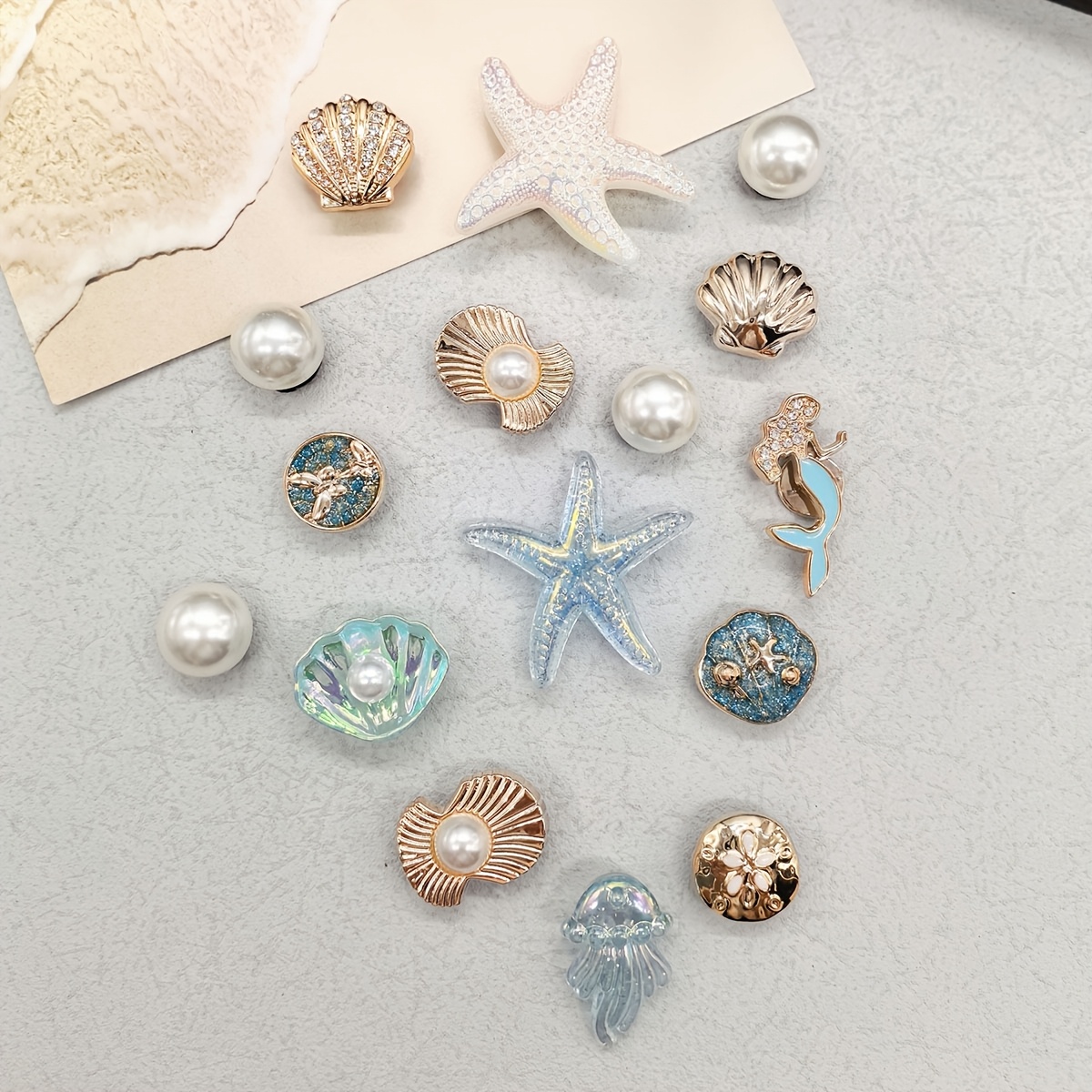 TEMU Lot de 16 breloques pour chaussures sur le thème de l'océan, étoile de mer et sirène - Pinces à chaussures ABS avec strass, et , accessoires de