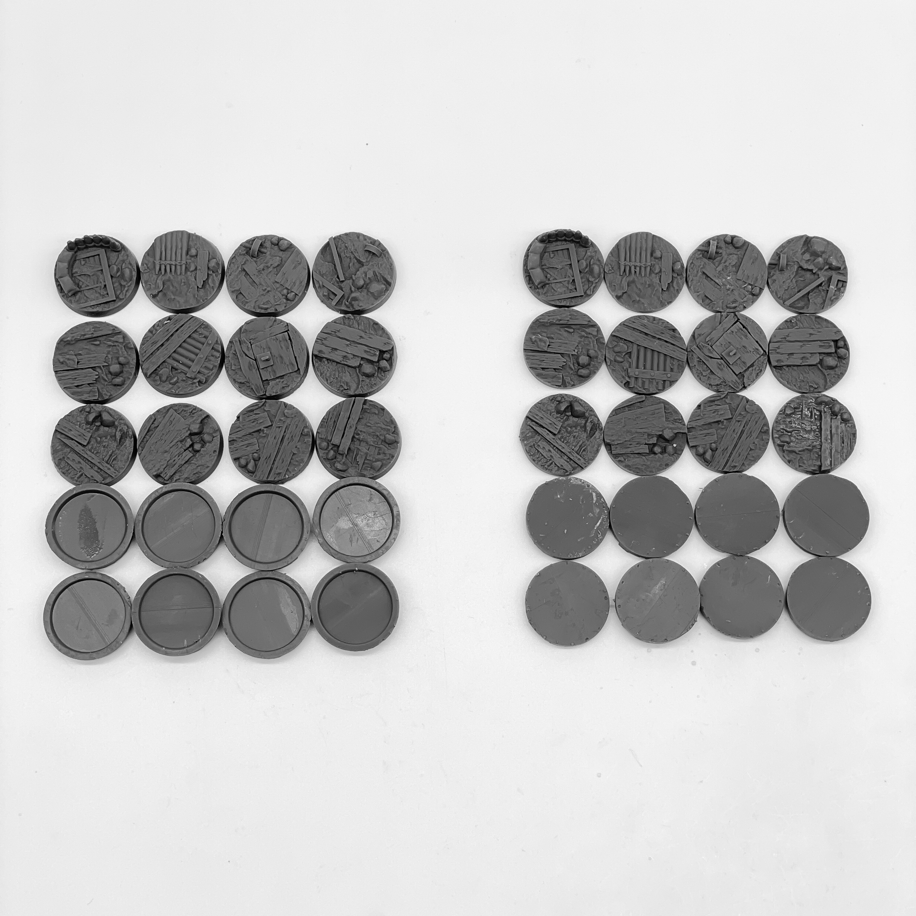 Image of Set Of 40 Unpainted Resin Miniature Bases And Toppers, Each 25mm, Designed For Tabletop War Gaming Additions