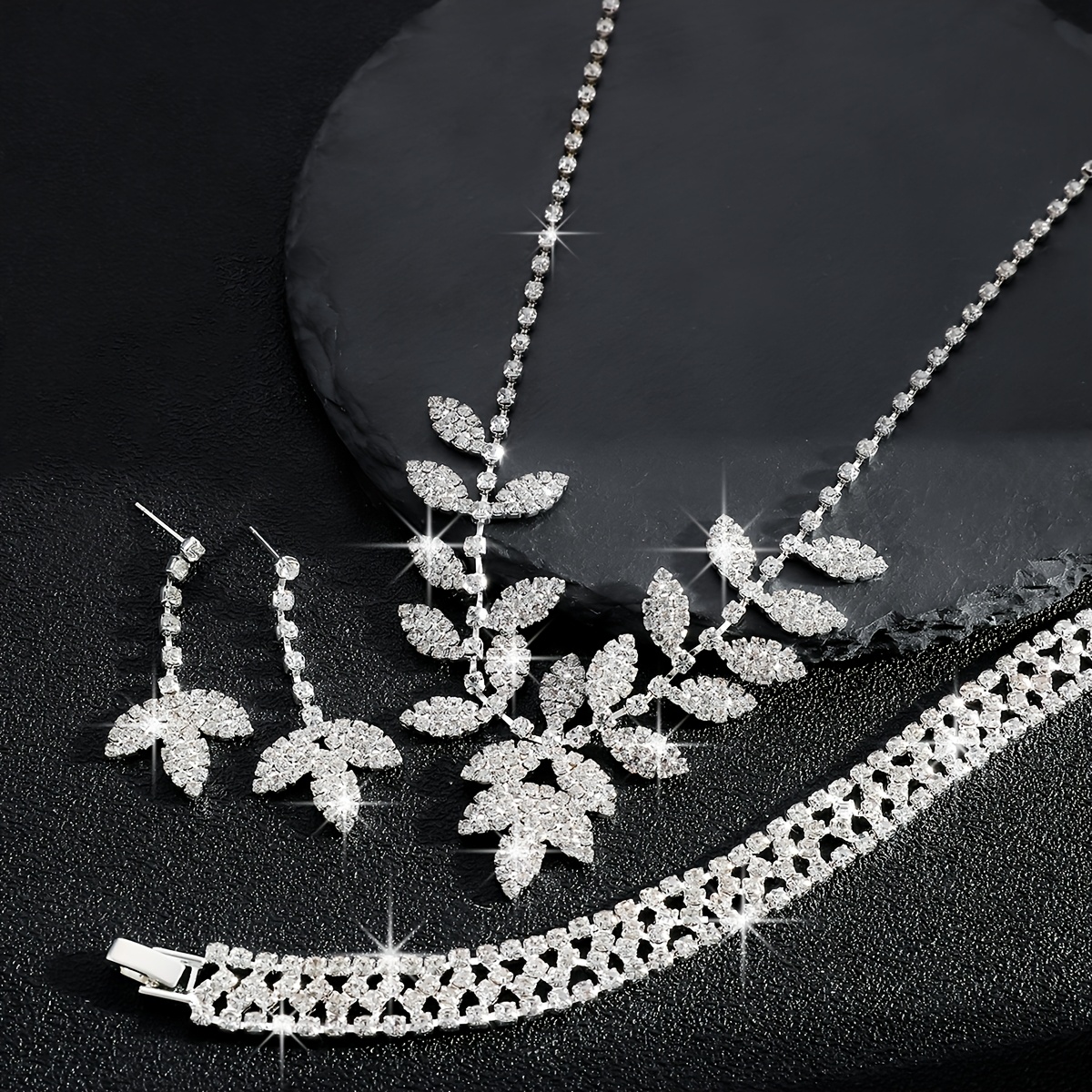 Leaf Bridal Jewelry Set with Rhinestones