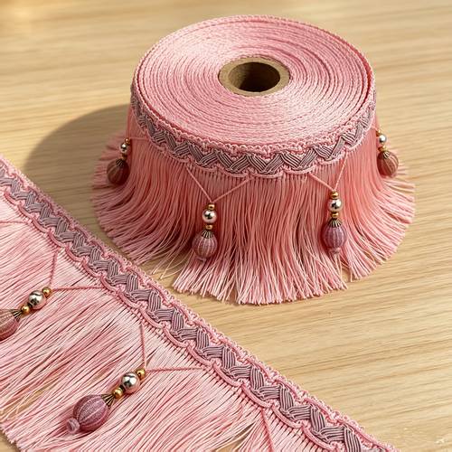 imagem do item pendente de borla dragão com em entrançada com borlas coloridas, de dupla, 160cm de comprimento e 11cm de largura. adequado para decoração de costura nas de candeeiros de mesa, toalhas de mesa, cortinas, bolsas e vestuário