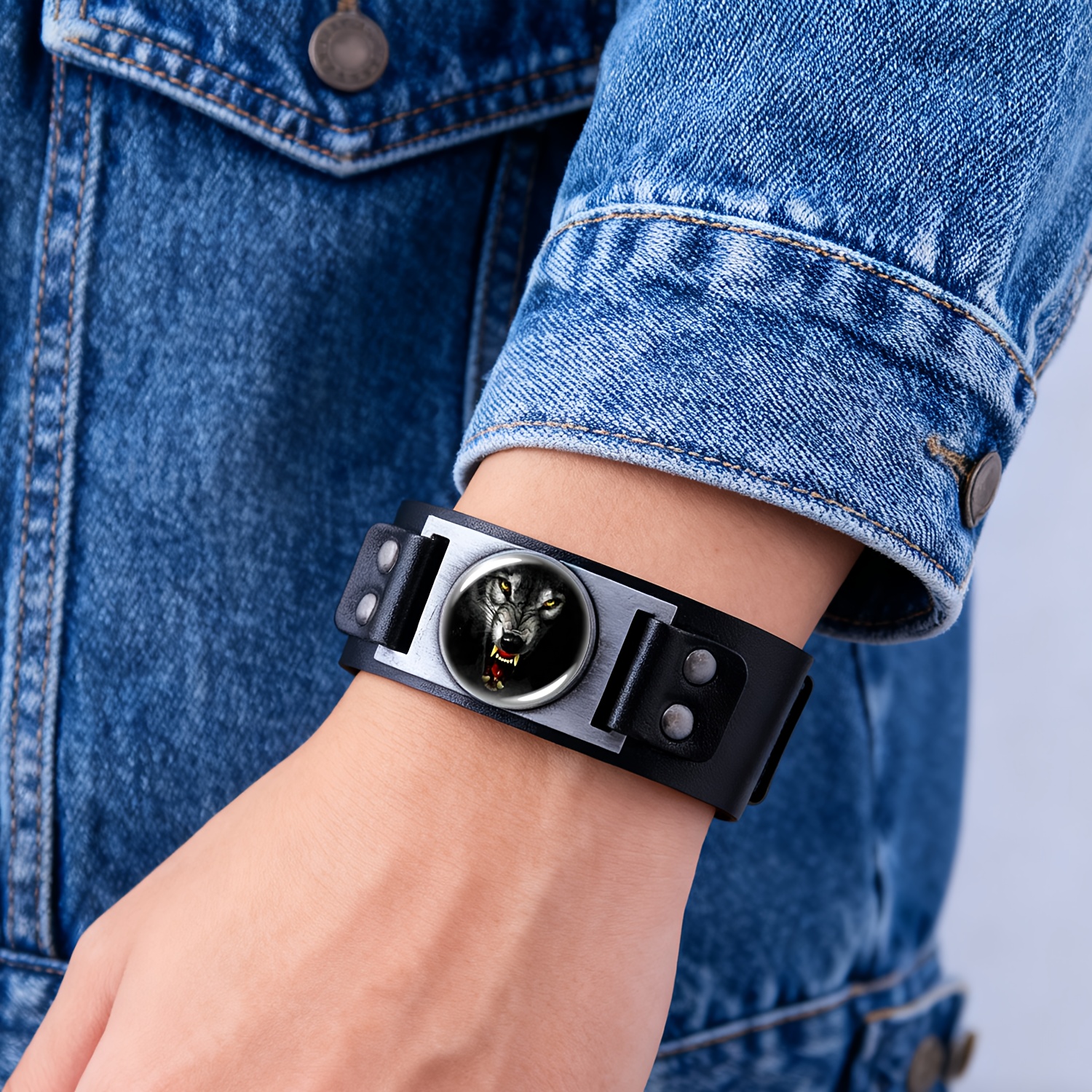 Unisex Wolf Head Design Faux Leather Bracelet, Gift Idea