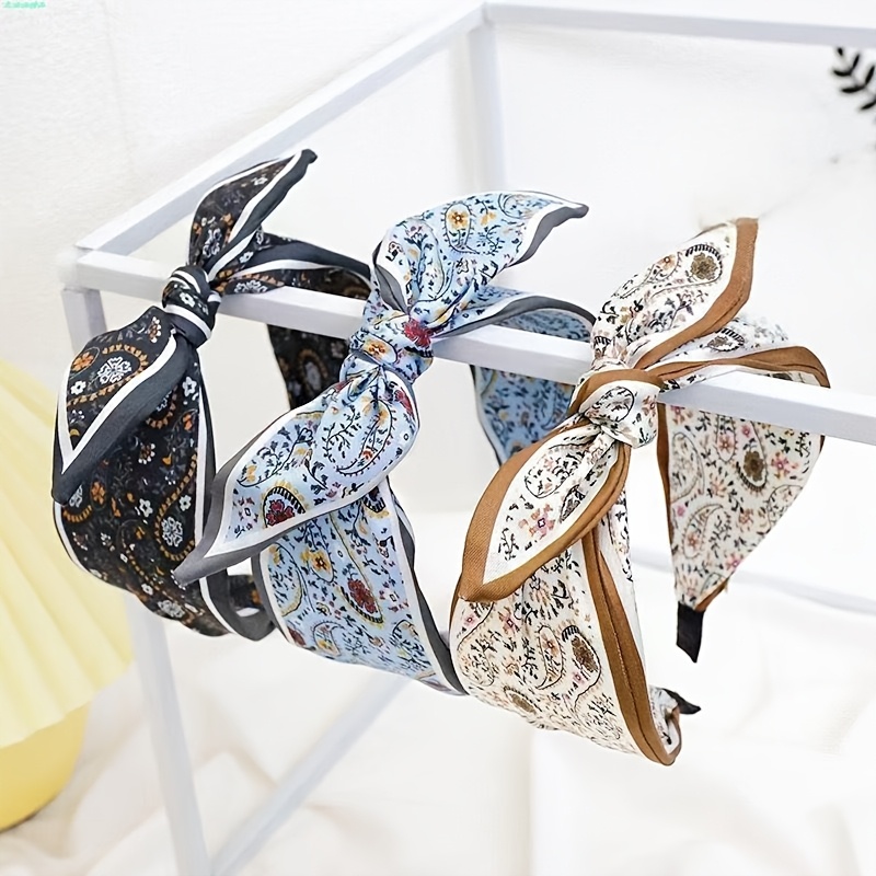 Image of 3pcs Ethnic Style Paisley Fabric Satin Wide-band Hair Clips, Women's Fashion Versatile Knotted Bunny Ear Headbands