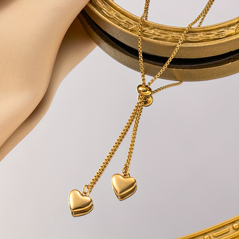 Image of A Women's Fashionable Sweet And Stainless Steel Necklace, Featuring A Heart-shaped Pendant Design, Sweet And High-end, Suitable For Women' Wear In Or For Wearing When Going Out