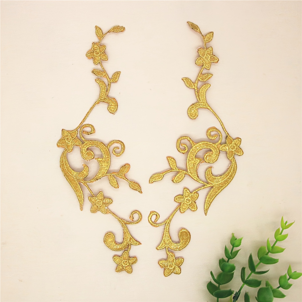 TEMU 2pcs Ancient Style Thread Vine Flower Embroidery Cloth Patches Hanfu Wedding Dress Evening Gown Decoration Stickers Self-ironing And Sewable