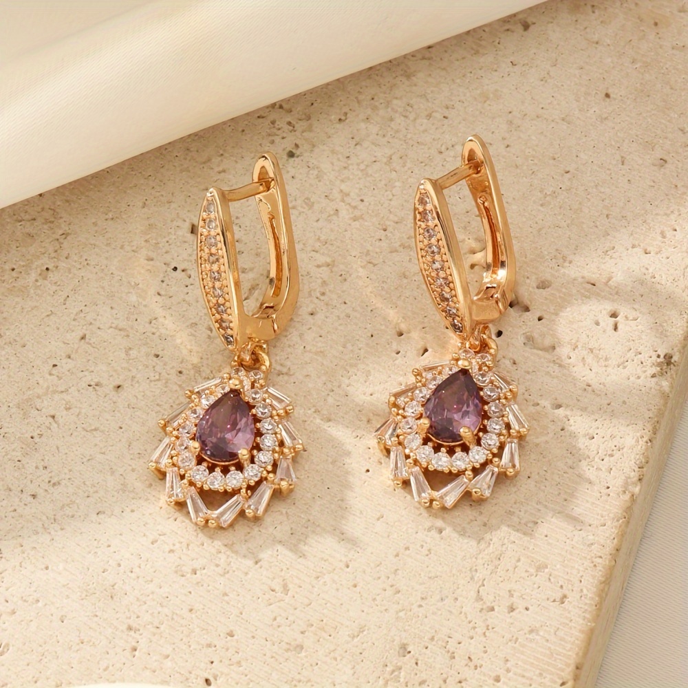 

1 Pair, Elegant & , Golden Geometric Shape Inlaid Purple Zirconia Dangle Earrings For Ladies, Fashion Accessory For Banquet & Wedding