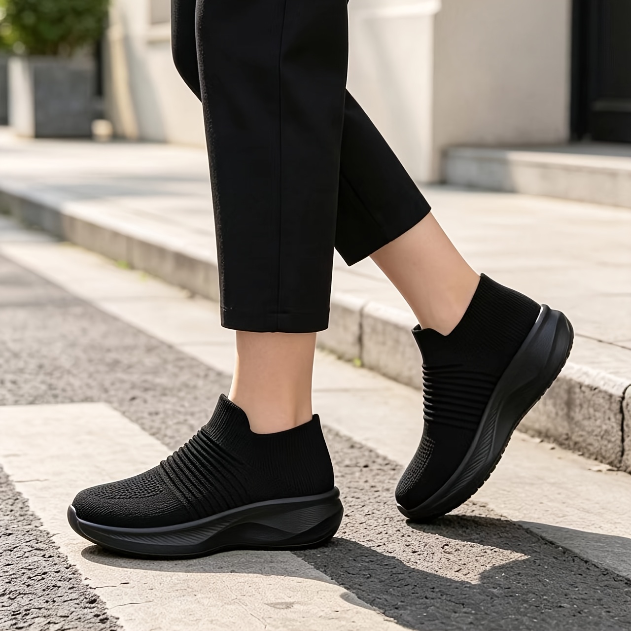 Breathable Lightweight Athletic Shoes for Men & Women