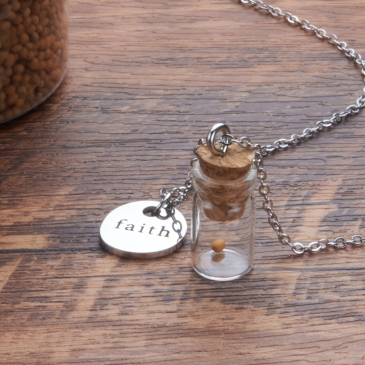 TEMU 1pc Vintage Simple Collier Pendentif Bouteille en Acier Inoxydable "Foi" pour Femmes, Bijoux Chrétiens, Occasions Quotidiennes et Cadeaux,
