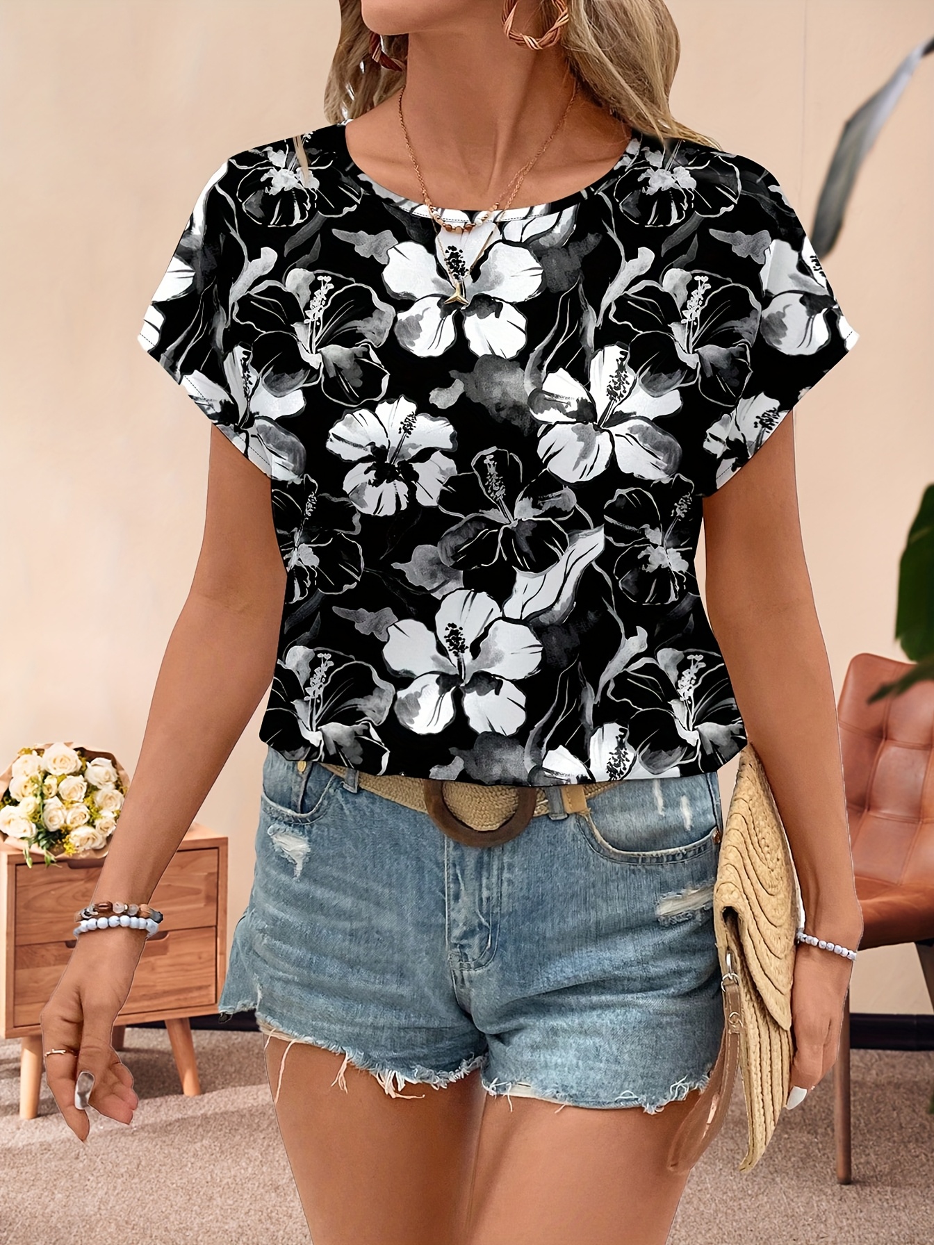 Bnaln Womens Tops Summer T Shirts Crewneck Petal Short Sleeve Shirt Dressy Casual Loose Fit Cute Tees Solid Color/Boho Floral Print Tunic Tops Pleated