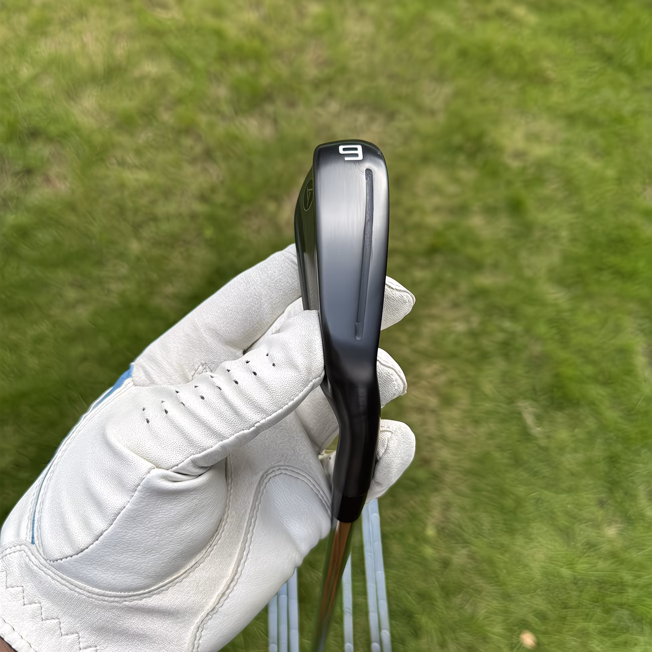 7pcs set s880 golf irons black golden set 4 9 p with stiff shaft rh golf clubs Product details 11