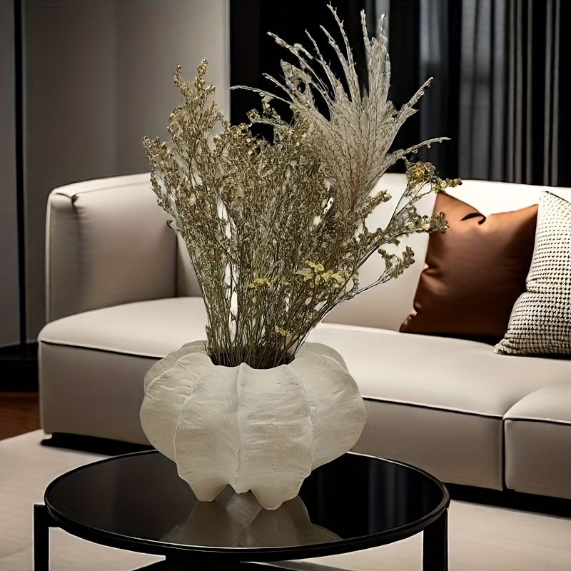 A Classic Ceramic Vase Ornament
