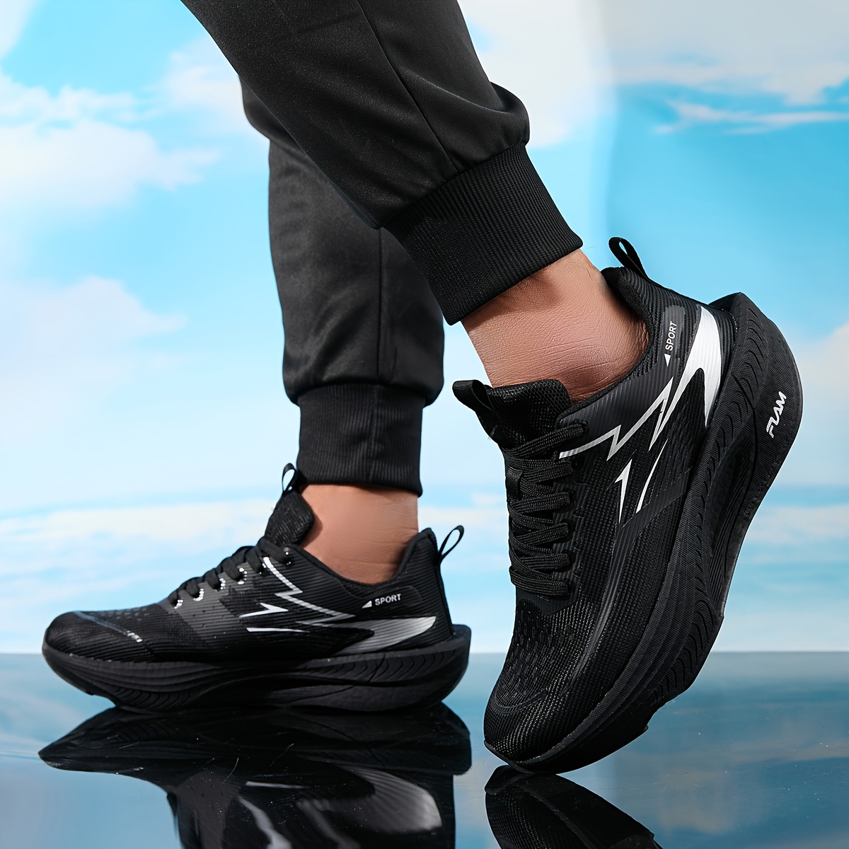 ZERJER Professional Running Shoes with Carbon Plate Technology, Lightweight Cushioning Sneakers, Non-Slip TPU Rubber Outsole, Breathable in White And Black, High-Performance Gym Training Shoes for Both Men And Women