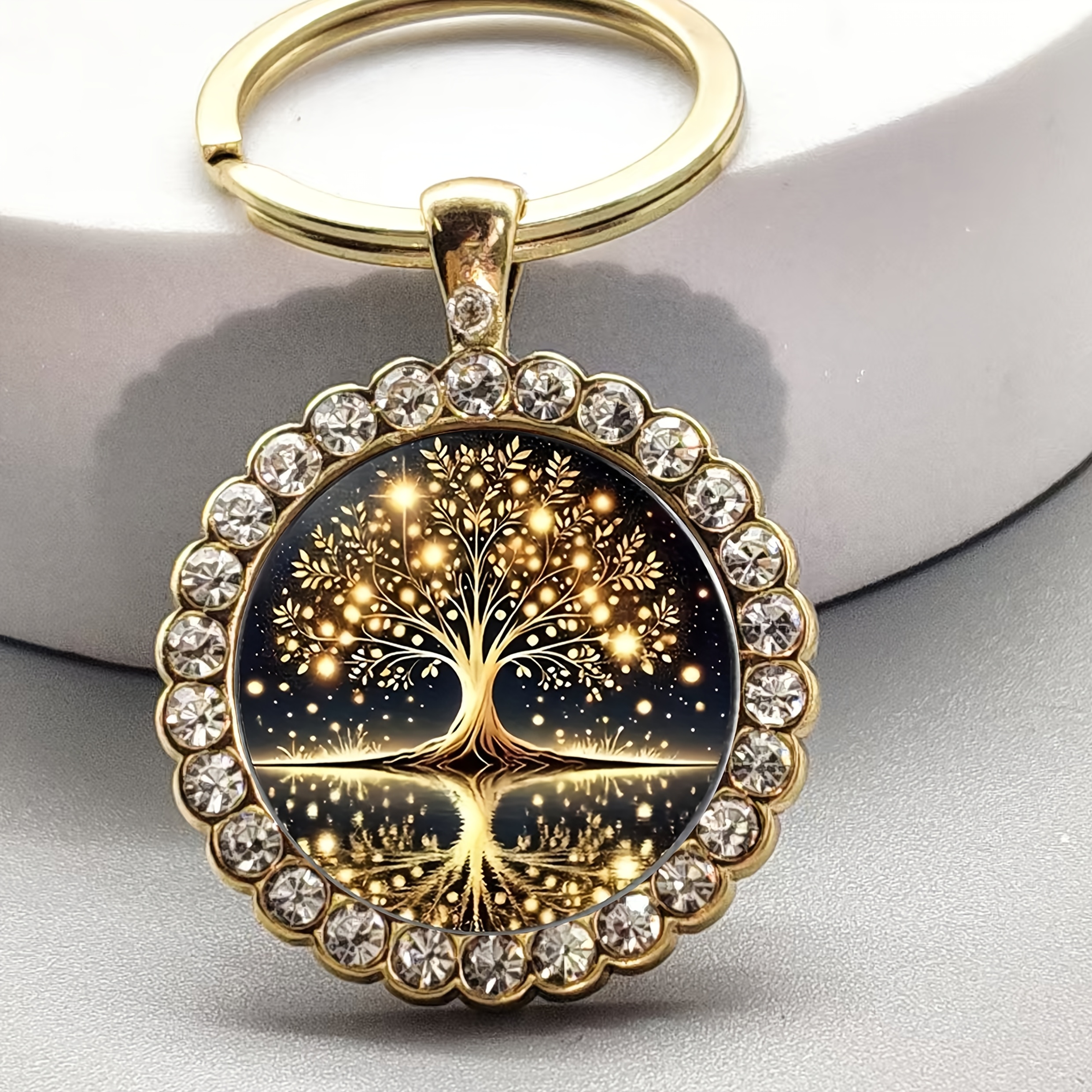 A Of Life Keychain, Great For To Bags And Keys, Makes A Wonderful Gift For Birthdays, Anniversaries, Or Valentine's Day, Featuring A Easy Yet Elegant Design