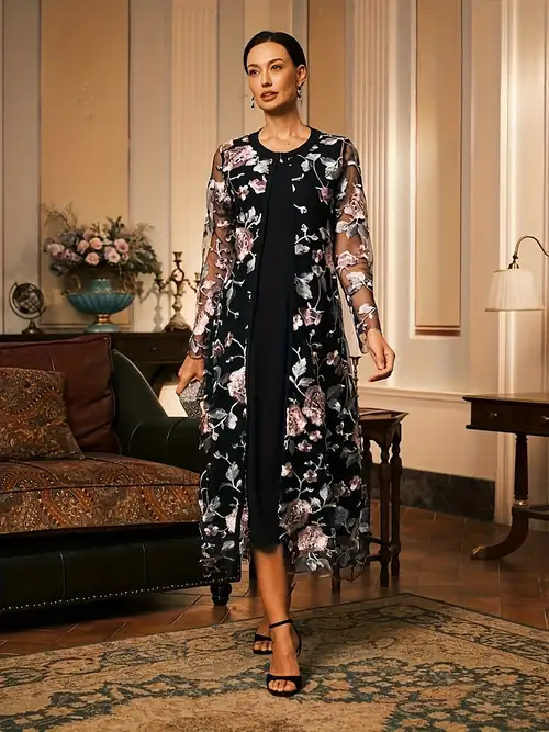 Elegant Formal Wedding Guest Outfit Consisting of an A-Line Dress with Long Sleeves And Floral Patterns * Wedding Parties Elegant Formal Wedding Guest Outfit Consisting of an A-Line Dress with Long Sleeves And Floral Patterns * Wedding Parties