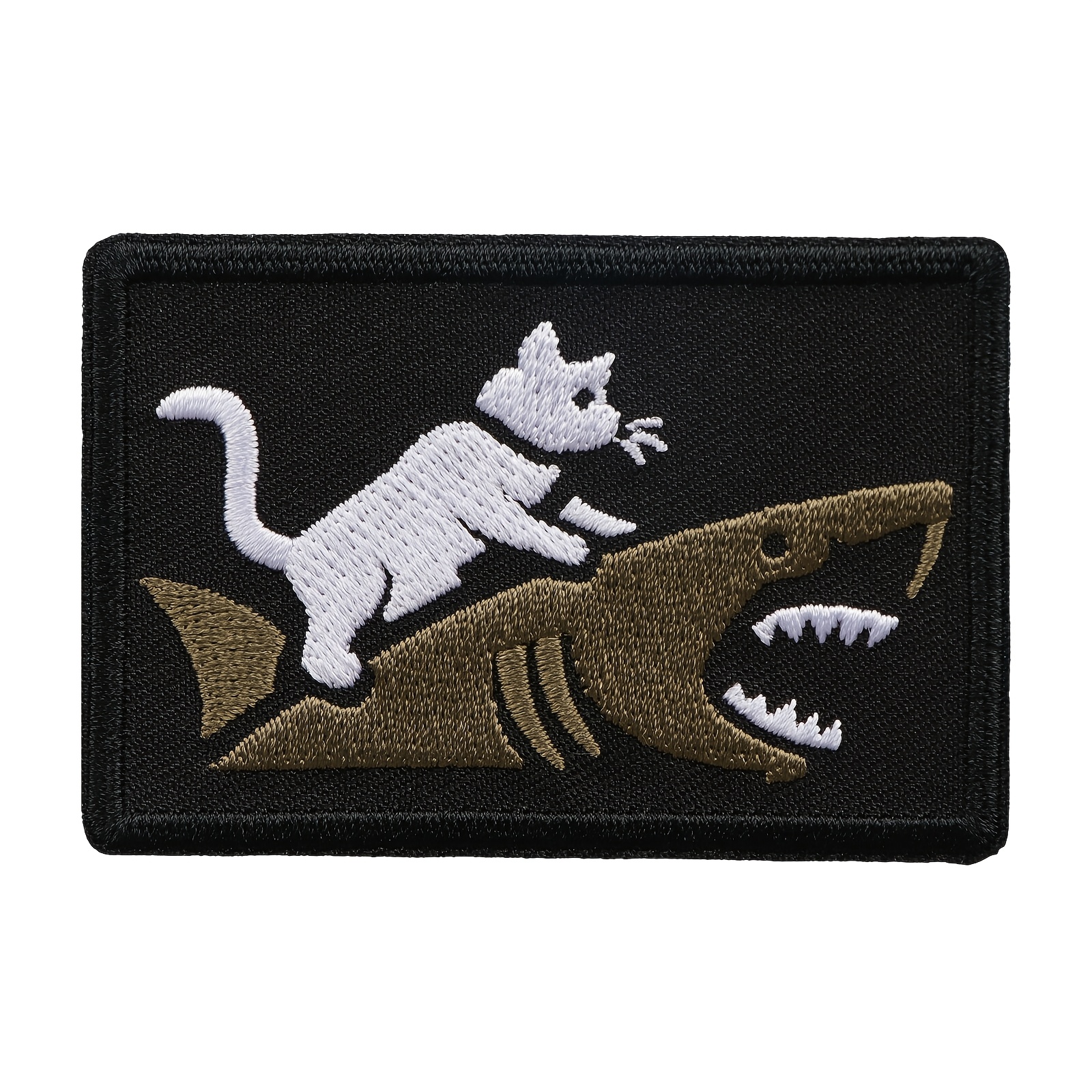 TEMU 1pc Chat Amusant Monté sur Grand Requin Colle Chaude Broderie Patch Autocollant Décoration de Vêtement Autocollant en Tissu
