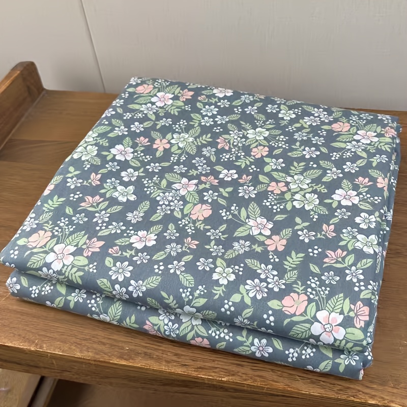 Image of 1pc Banner 63in/160cm Pure Green Leaves Plant Floral Printed Fabric, Pastoral Style Handmade Cloth, Suitable For Pillowcases Bedding Home Tablecloth Bags Masks