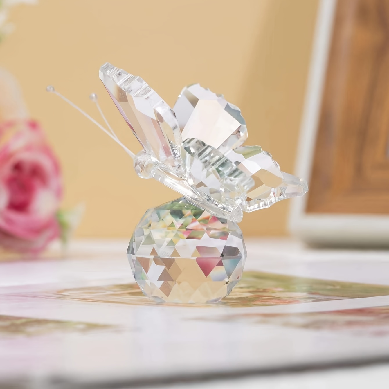 1pc Gift Box Crystal Flying With Crystal Ball Base Figurine Collection Cut Glass Ornament Statue Animal Collectible Mother's Day Father's Day Valentine's Day Thanksgiving Gift