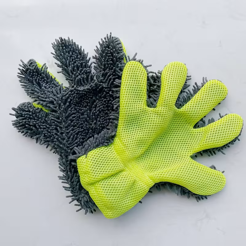 2pcs heavy duty large thickened car wash gloves compatible for auto detailing scratch resistant microfiber with tear cleaning gloves suitable for household car motorcycle rv floors machine washable Product details 1