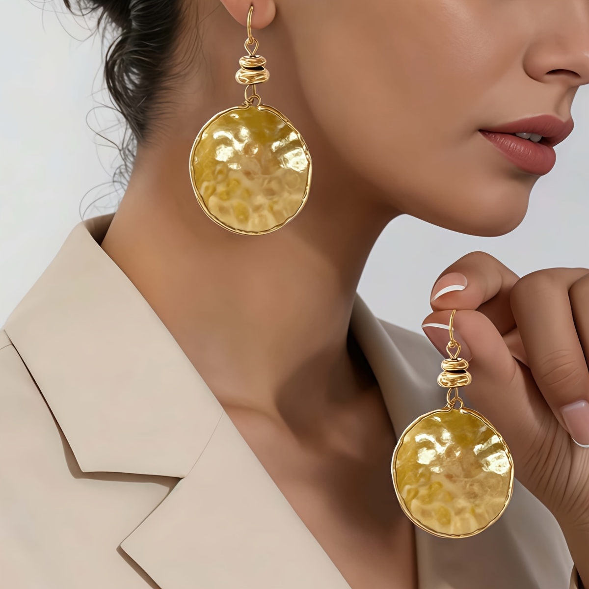 TEMU 1 Pair Of Chic Minimalist Geometric Oval Drop Earrings - Alloy With Iron Posts, White & Cream Accents For Daily Wear & Parties, Versatile For