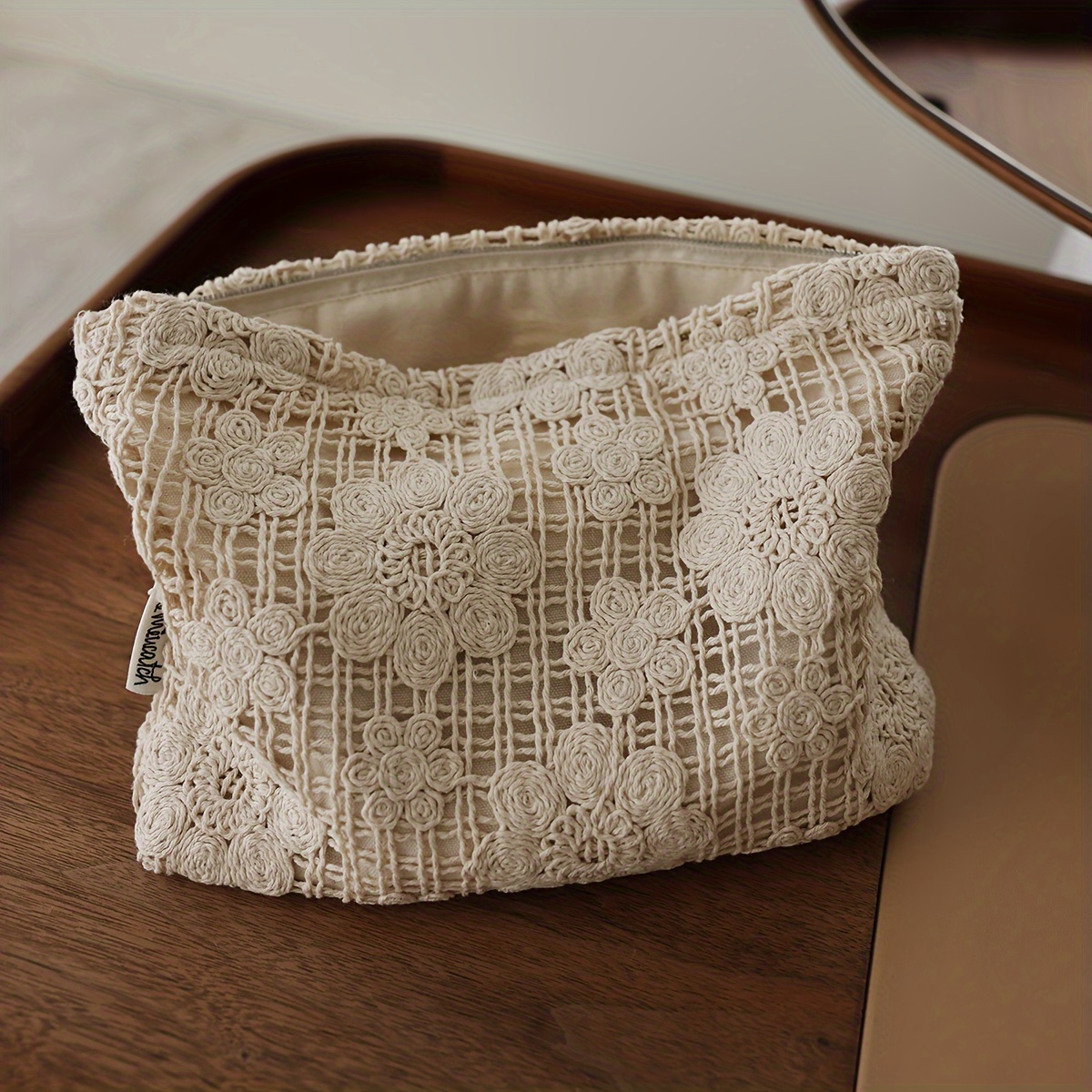 Image of Ethnic Embroidery Flower Solid Color Makeup Bag Versatile Weave Fashion Storage Bag Women's Handbag Toiletry Bag