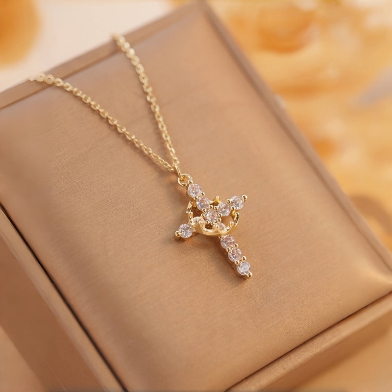 Image of 1pc Of Luxurious And Fashionable Shiny Copper-set Synthetic Synthetic Zirconia Crown Cross Pendant Necklace, Suitable For Women' Wear And Vacation, A Creative Jewelry Gift