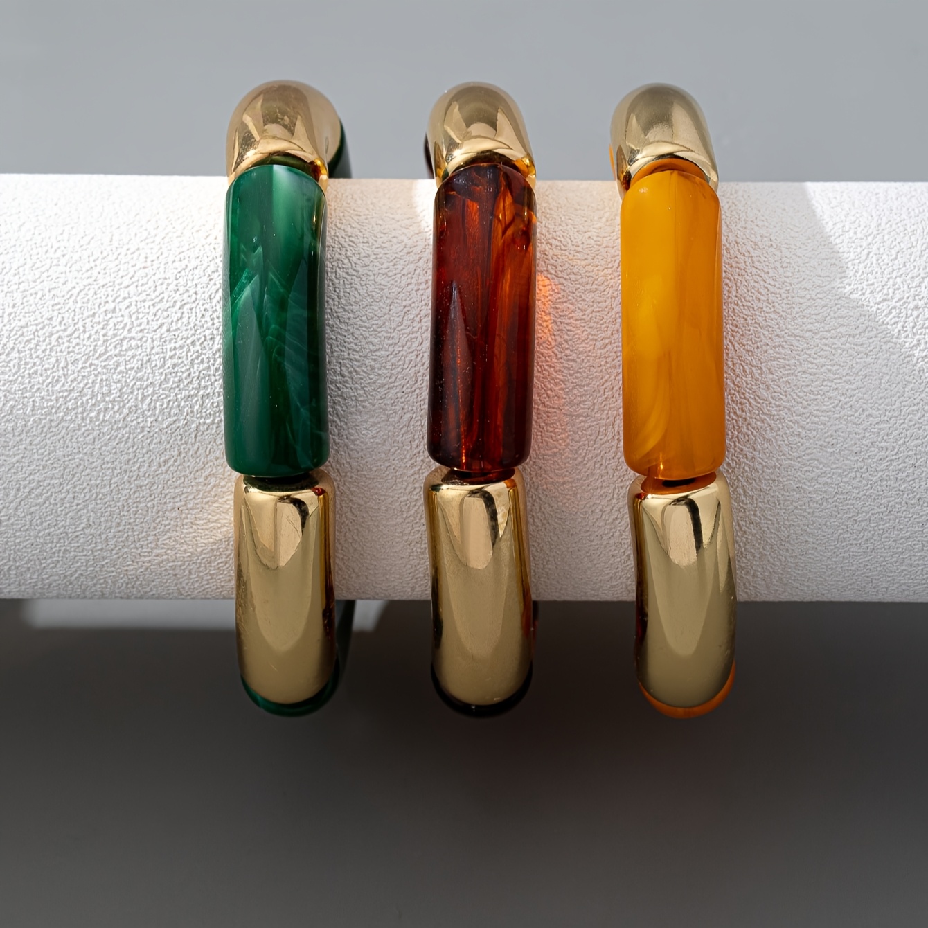Image of 3pcs Women's Fashion Stretch Bracelets, Lightweight Acrylic Material With Semi-transparent Irregular Texture, Suitable For Daily Casual And Festive Parties
