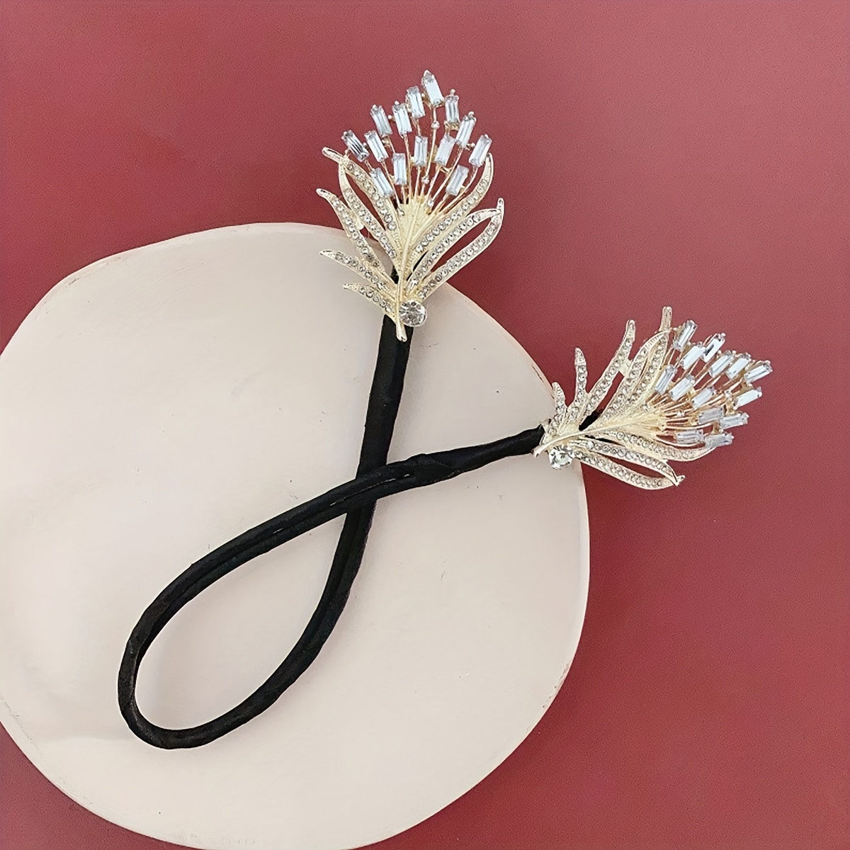 TEMU Elegant Zinc Alloy Hairpin - Feather Shaped Hair Tray, Bun Shaping Hair Accessory, No Power Required, 1 Piece