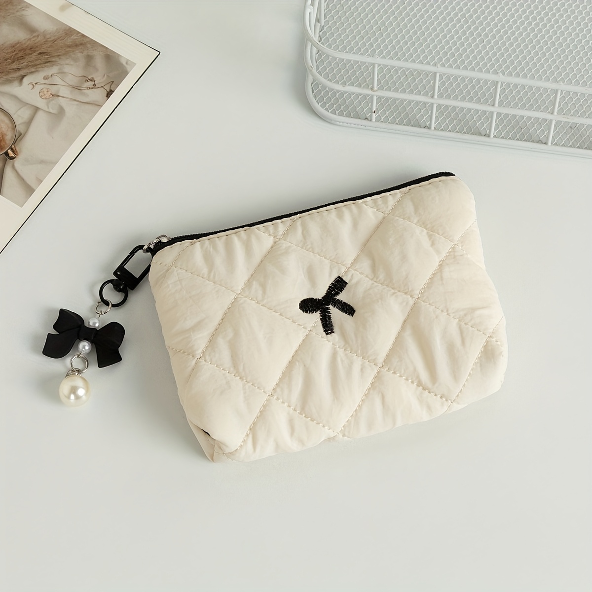 TEMU New Embroidered Bow-shaped Mini Bag Featuring A Sweet Rhombus Pattern, Combining With A Sense Of Quality. Easily Holds Small Items Like And