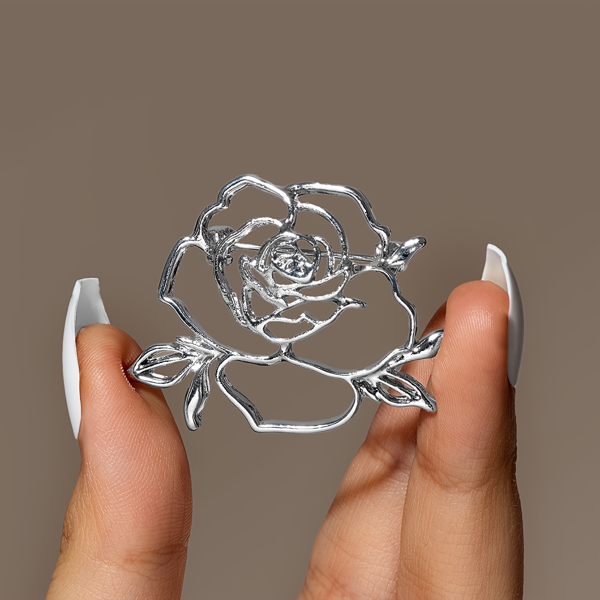 TEMU Broche minimalista hueca para mujer, con un diseño elegante que vestidos, camisas y bolsos, como regalo de San Valentín