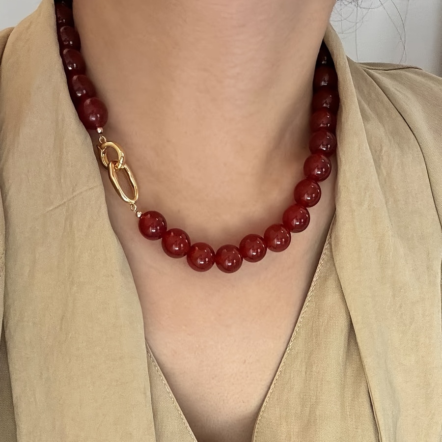 

Elegant Red Agate Beaded Necklace For Women – Versatile Fashion Accessory For Any Occasion, Synthetic Gemstone Choker With Golden Accents