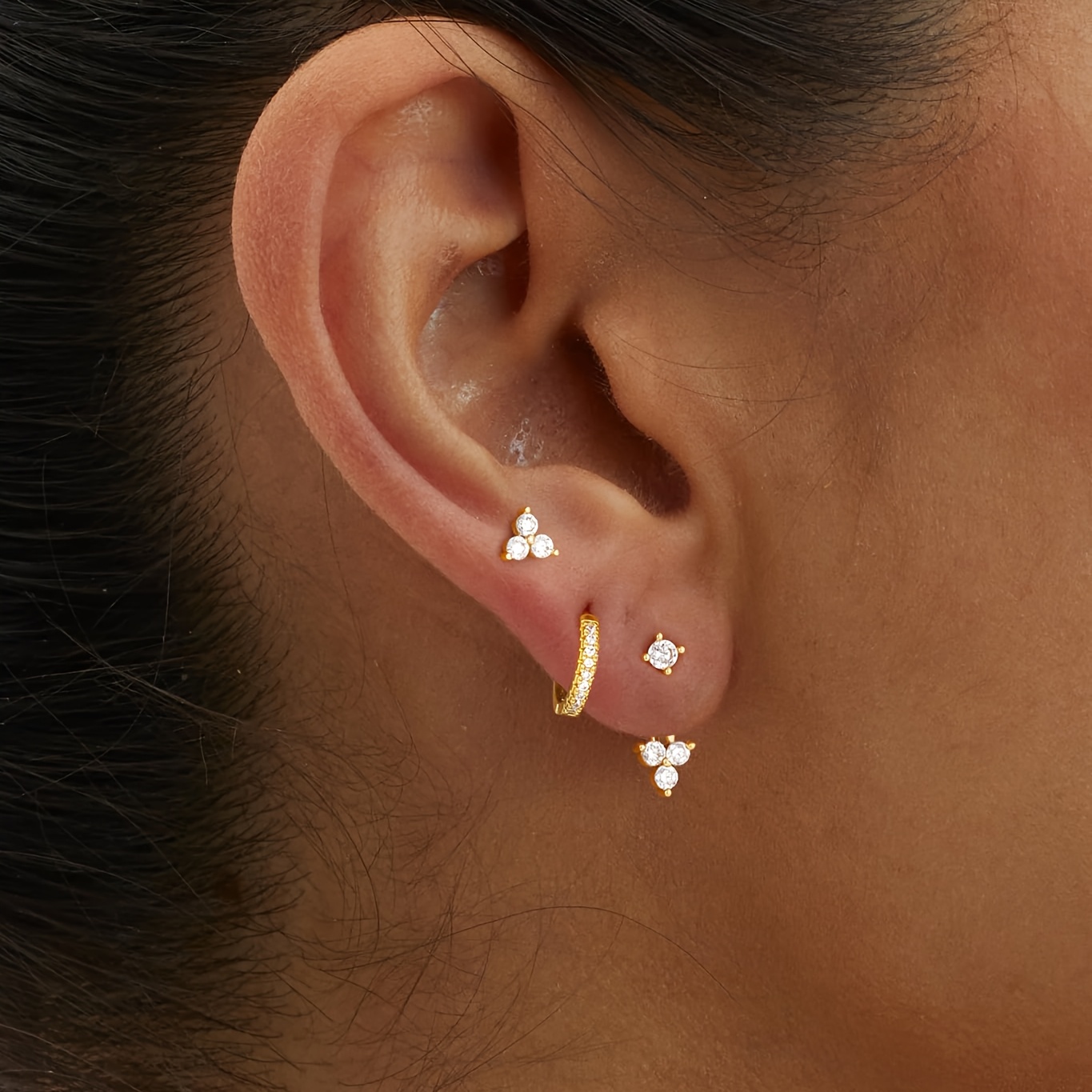 E-shop 3-teiliges Ohrring-Stapel-Set für Damen, exquisites Knorpel-Ohrring-Set, geeignet für mehrere Piercings, goldener Damenschmuck als Geschenk