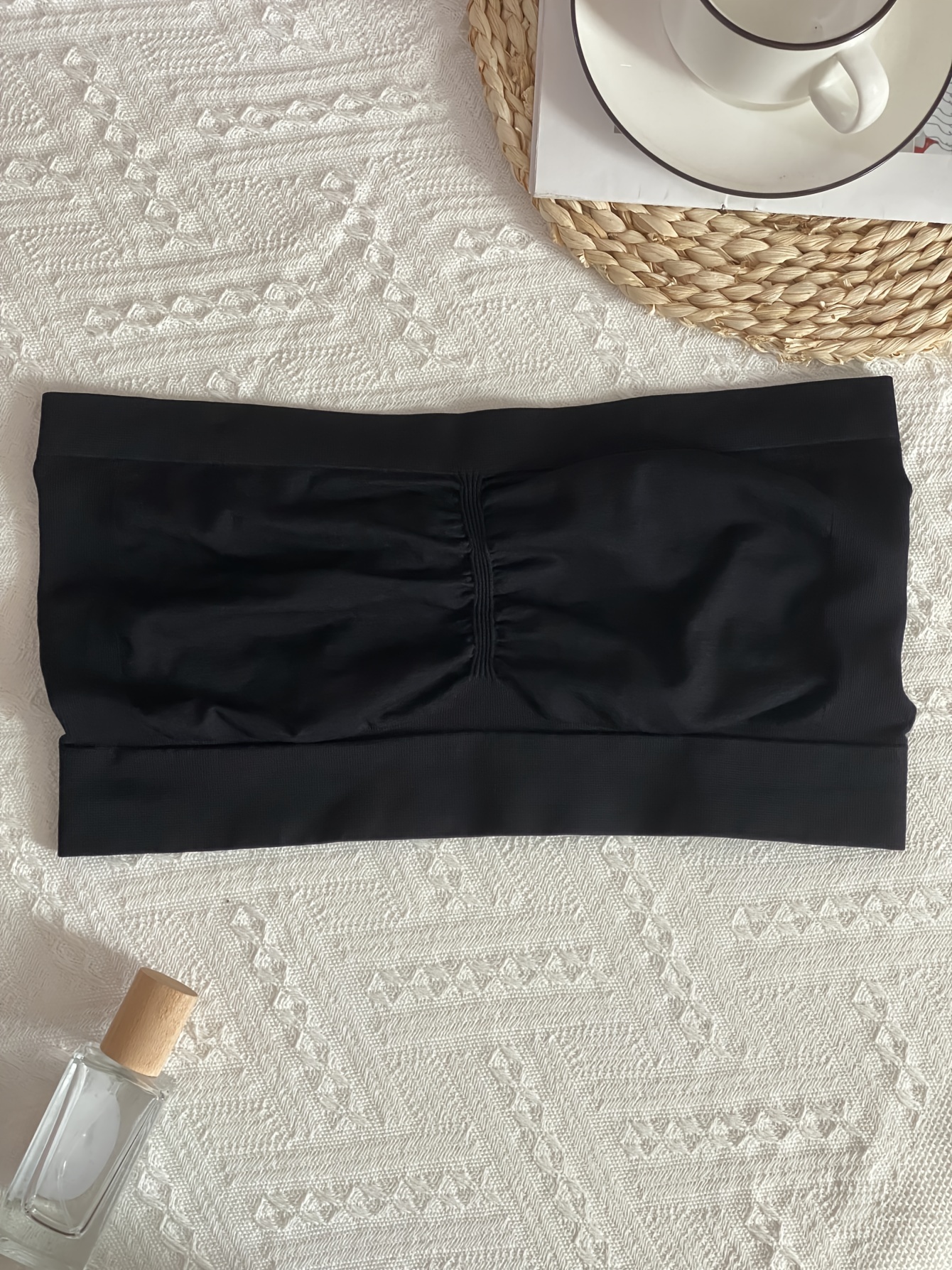 Plus Size Seamless Camisole, Comfortable No-Pad Bralette with Soft Breathable Fabric and Strapless Design