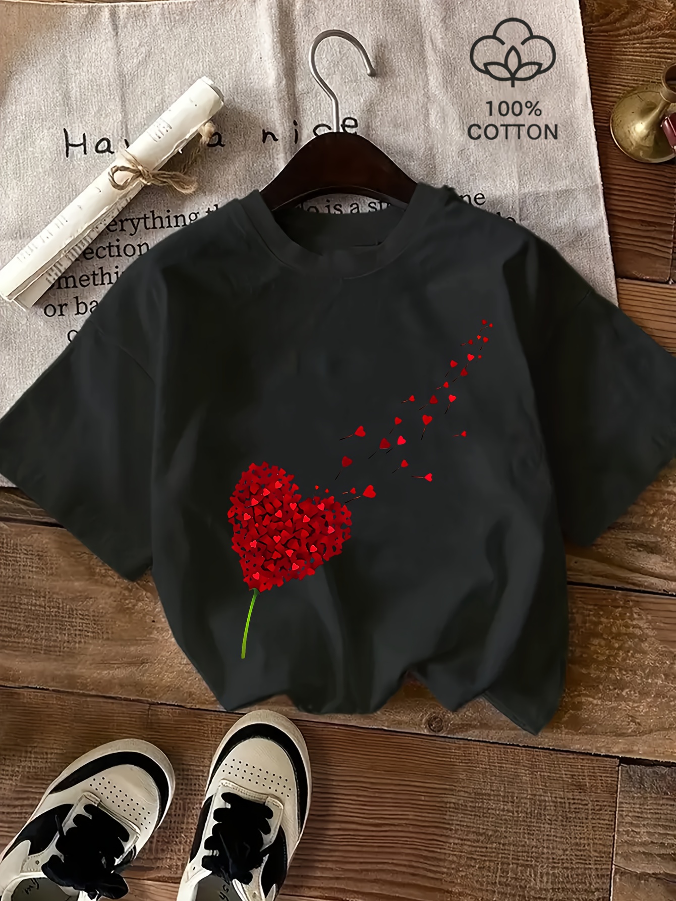 T-shirt Donna A Manica Corta Con Stampa A Cuore | SHEIN ALIA