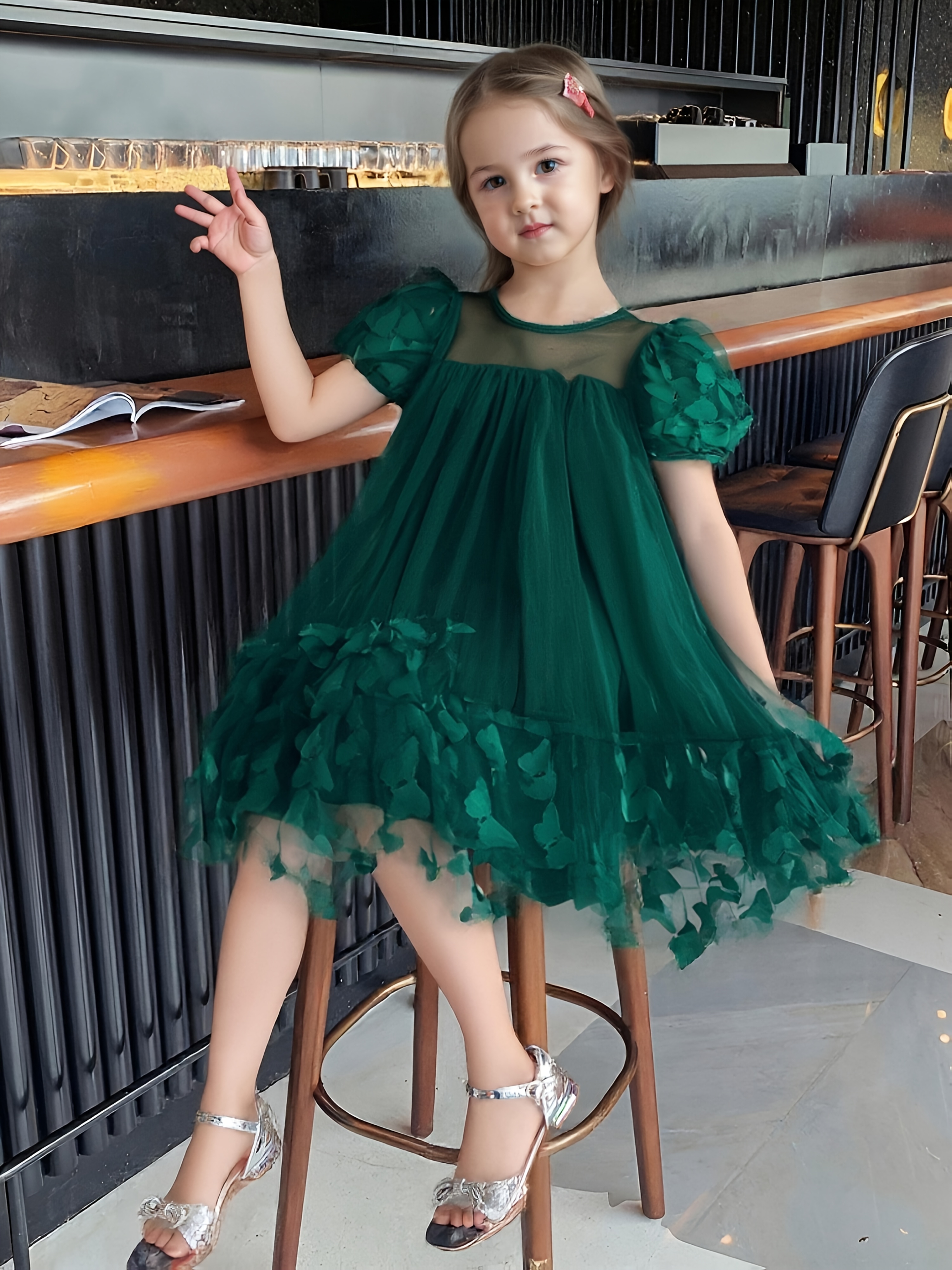 Girls' 3D Butterfly New Fashion Sweet Lantern Sleeve Mesh Loose Summer Above-Knee Dress for Casual Parties, Performances, Gifts