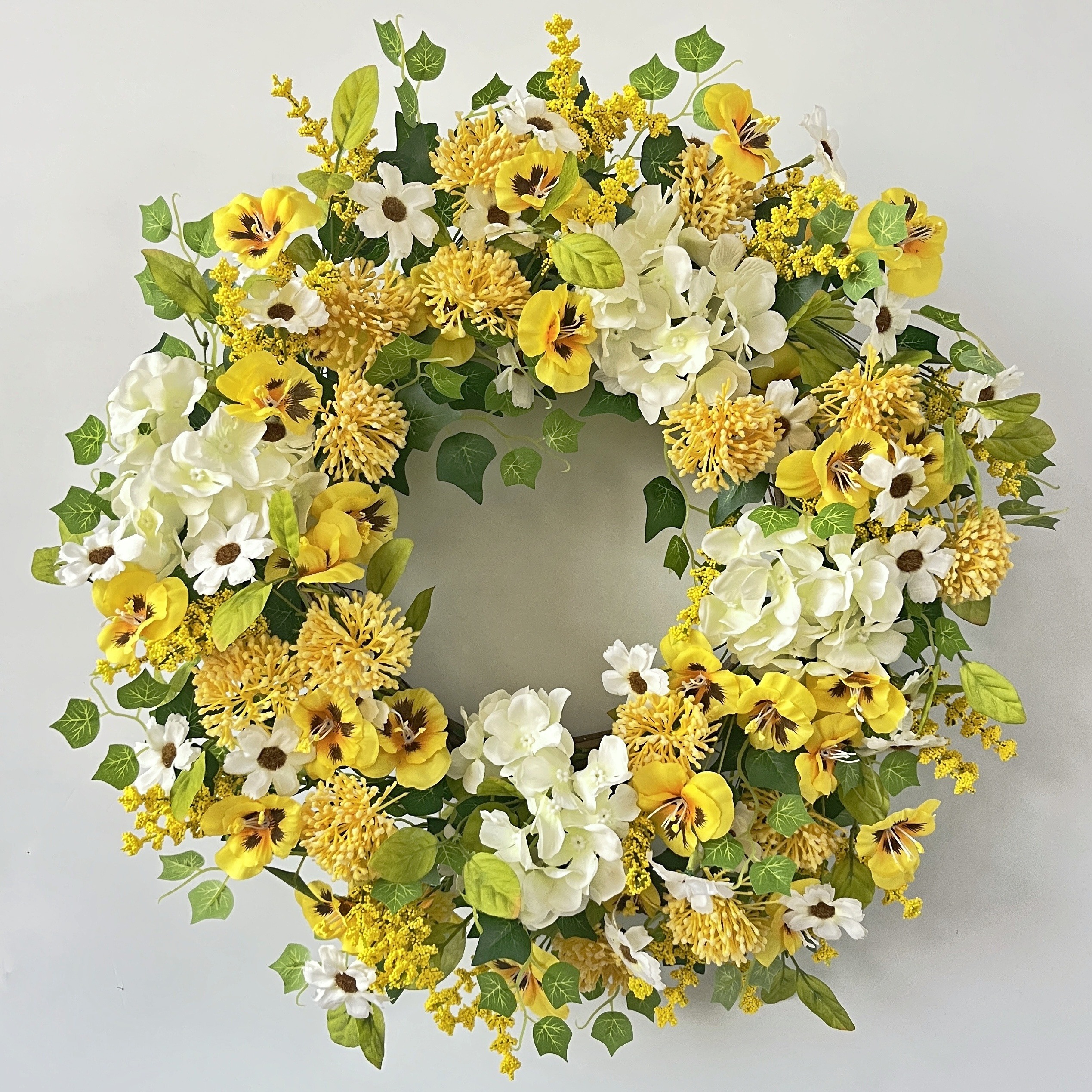 

Spring Simulation Wreath, 50cm Orchid Dandelion Daisy Hydrangea Yellow White Small Daisy Ivy Wreath, Handmade Plastic Wreath For Home Decor, Decoration, Front Door Wreath, Room Types