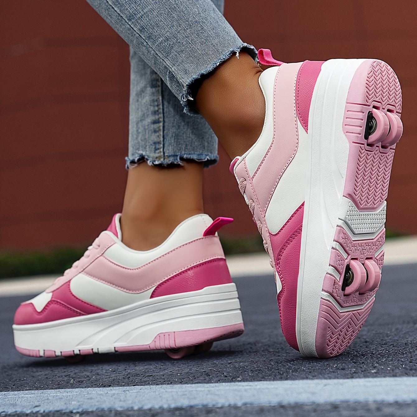 Boys' Retro Style Low-Top Sneakers with Detachable Roller Skates  Lightweight Shock-Absorbing Casual Shoes, White Lace-Up Closure for