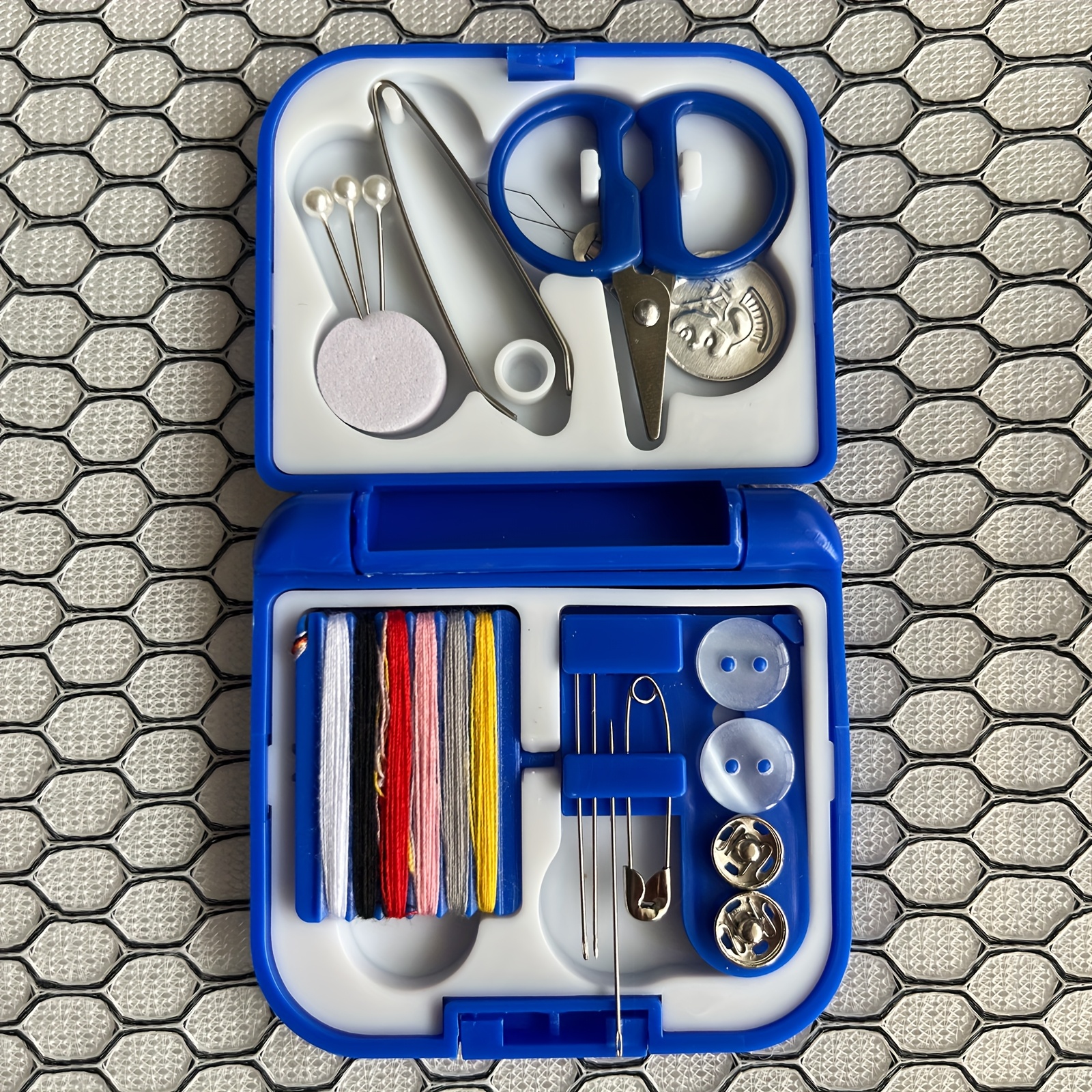 TEMU 1 Set Sewing Tool Kit, Plastic Box Packed Needle And Thread Box, Portable Mini Type, Essential Needle And Thread Bag For Outdoor Travel,