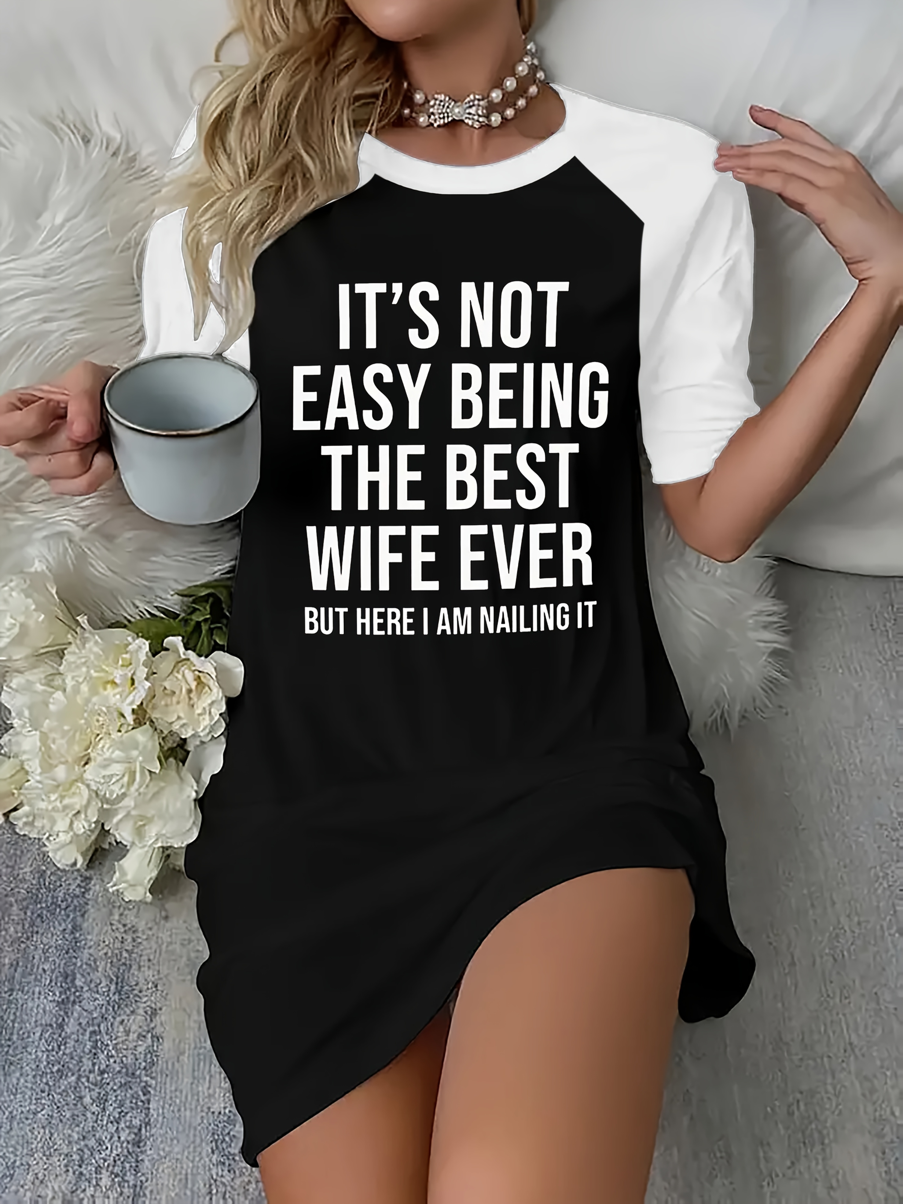 Hot Letter Printing Long Edition T-Shirt Sleeve Color Contrast Design Dress Black And White Color Printing