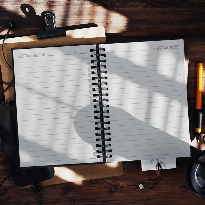 Modello Di Quaderno A Spirale Immagini E Fotografie Stock Ad Alta Risoluzione - Foto 10