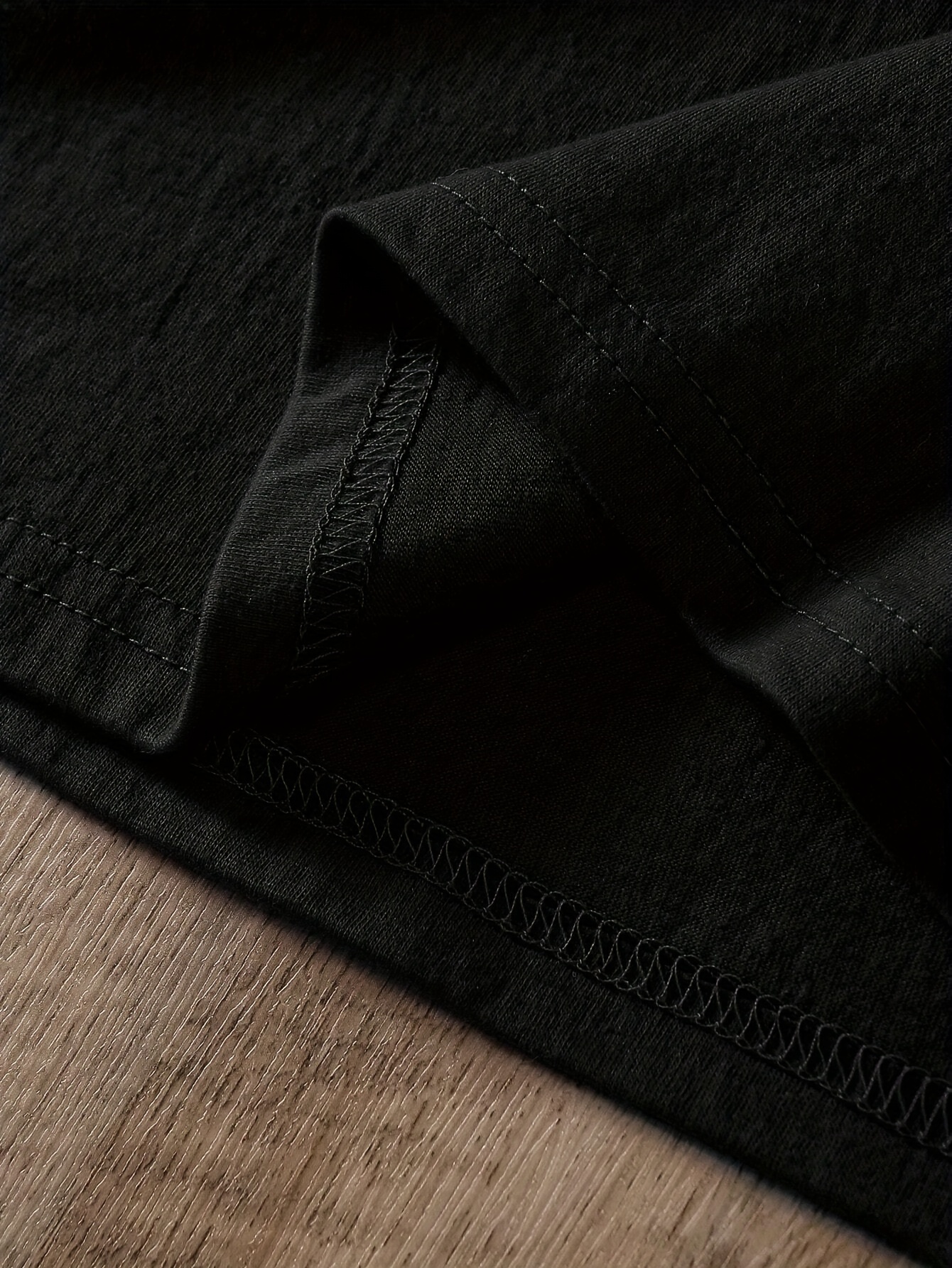 Classic White Round Neck T-Shirt for Women - Versatile & Comfortable Polyester Blend, Easy Care, Knot Detail, Summer Essential