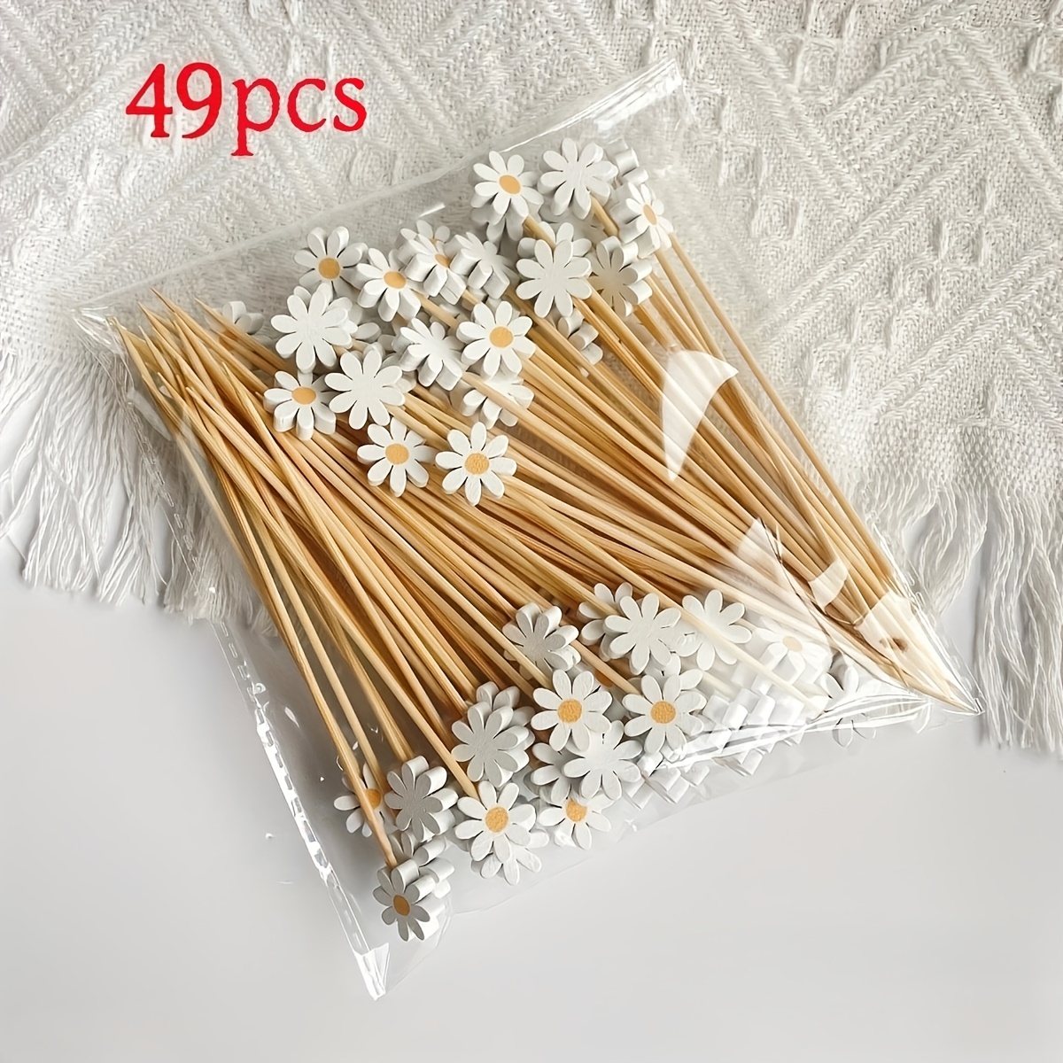 49pcs Decorative Picks, With White Daisies, Suitable For Decorating Fruits, Desserts, Snacks, And S. Ideal For Daily Home Use And Parties, An Ambiance