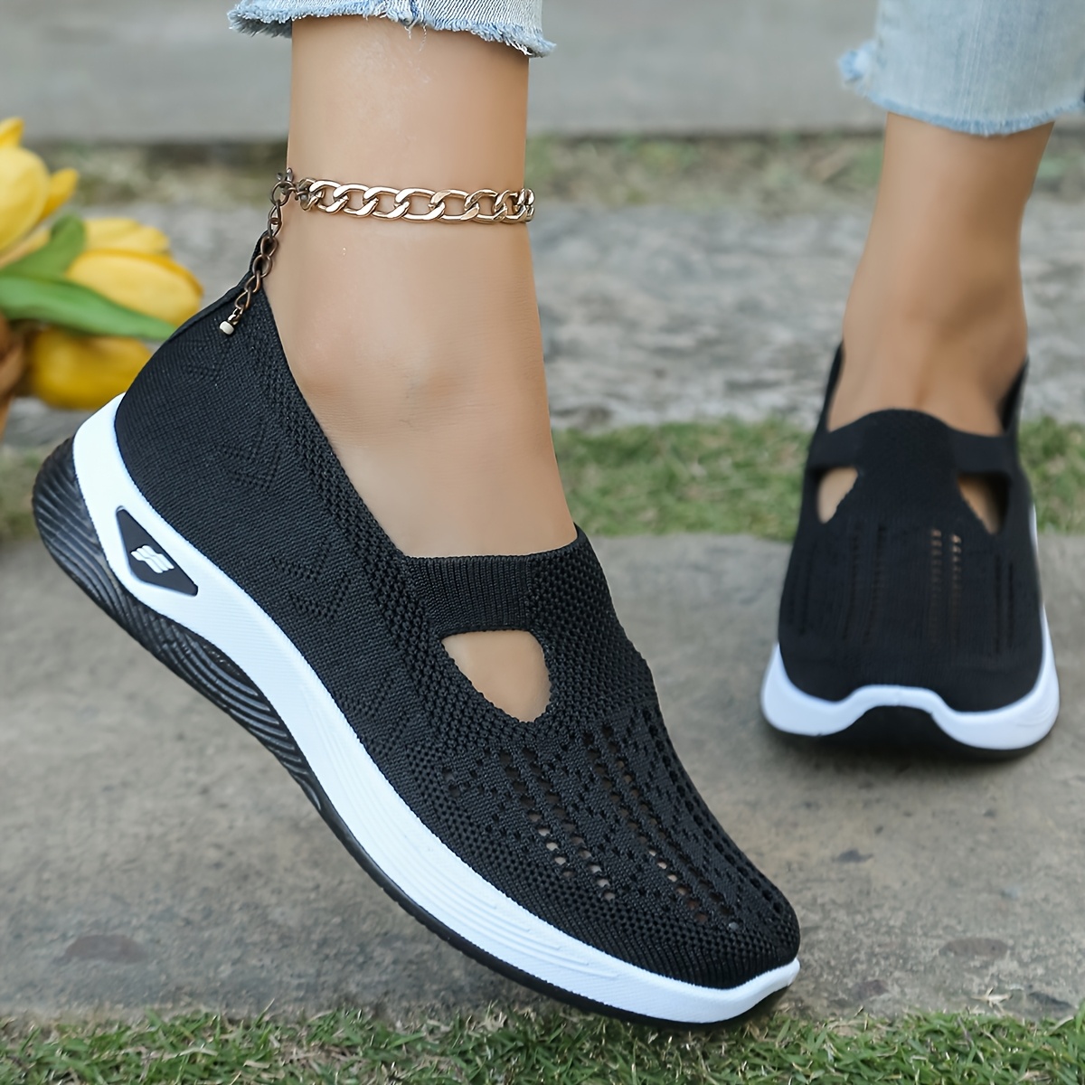 

Breathable Women's Outdoor Sneakers - Comfortable Mesh Walking Shoes, Black With White Accents, Soft Pvc Sole, For Seniors, Shoes||