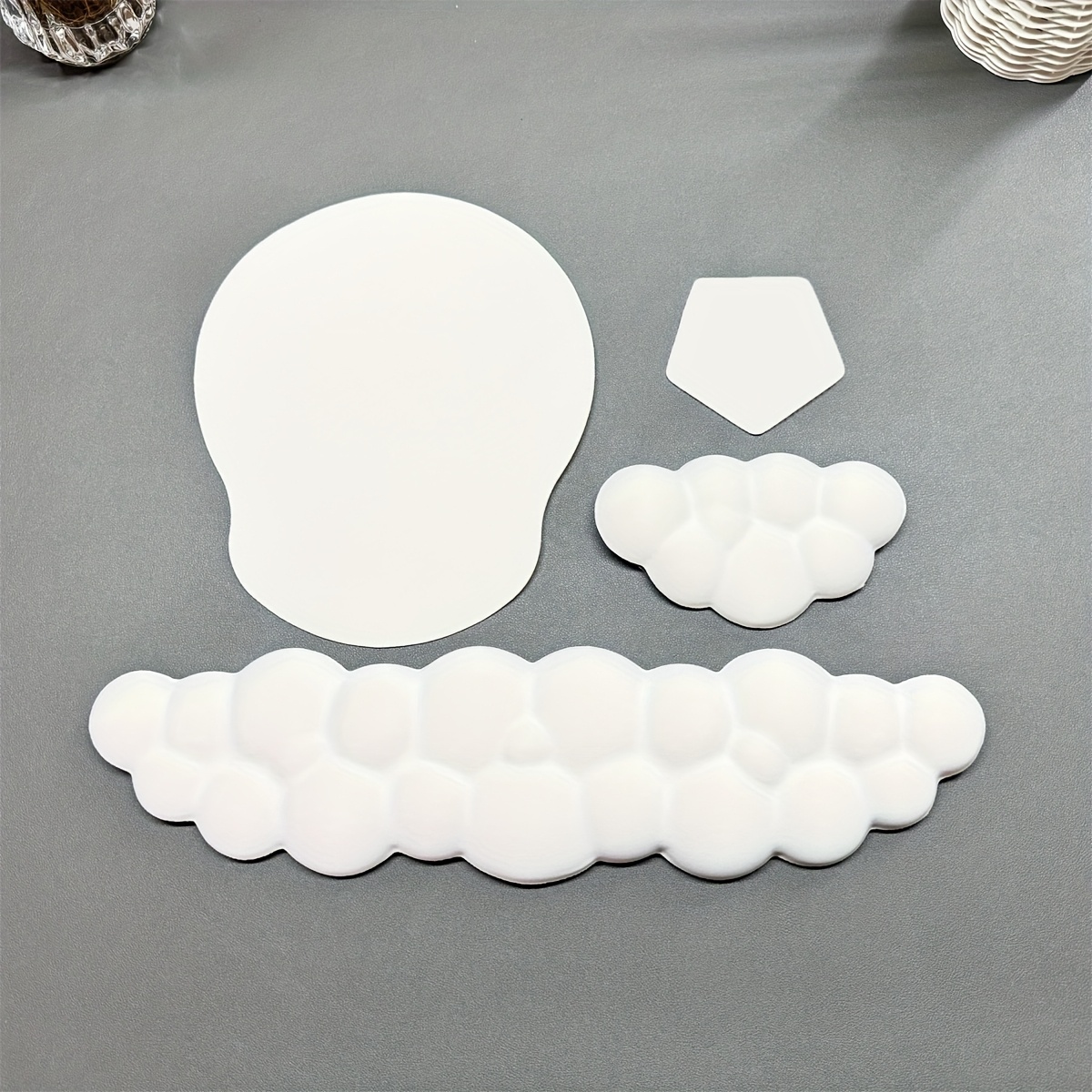 E-shop 4er-Set Wolken-Handgelenkauflage-Tastaturunterlage, Computer-Schreibtisch-Tastatur-Handgelenkauflage aus Memory-Schaum, ergonomische