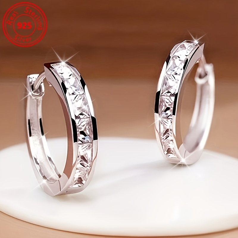   of s925   fashionable and simple zirconia earrings shining daily wear for women hypoallergenic lightweight earrings suitable for any outfit and date as a gift for women Product details 0