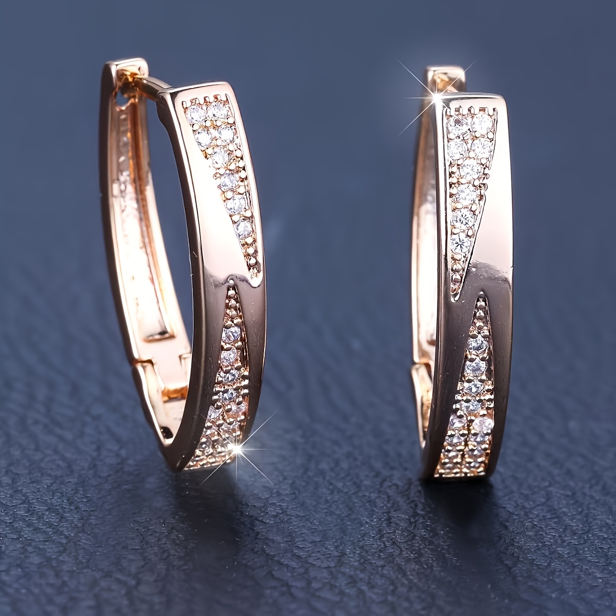 Image of Exquisite And Luxurious Hanging Earrings, Anti-allergy, Fashionable Bohemian Style, Perfect Valentine's Day Gift, Suitable For Daily Casual Vacation Wear, Light And Comfortable