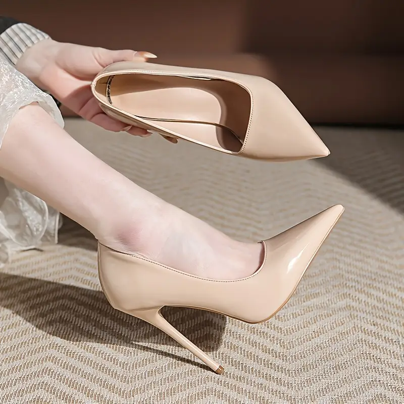 nude dress shoes for women Ara Garnet Women's Heels Leather these shoes seamlessly blend style and comfort Comfortable dress shoes nude suede
