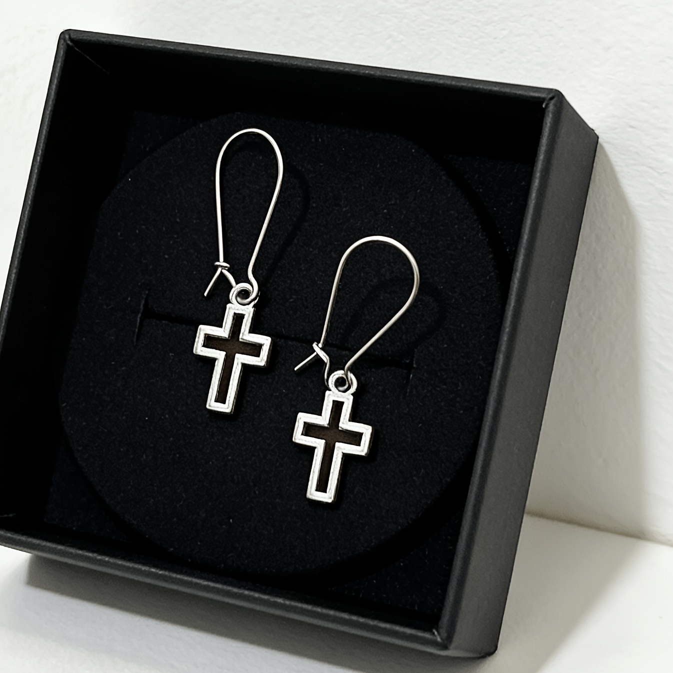 Minimalist Hollow-Out Cross Earrings — Unisex Versatile Design