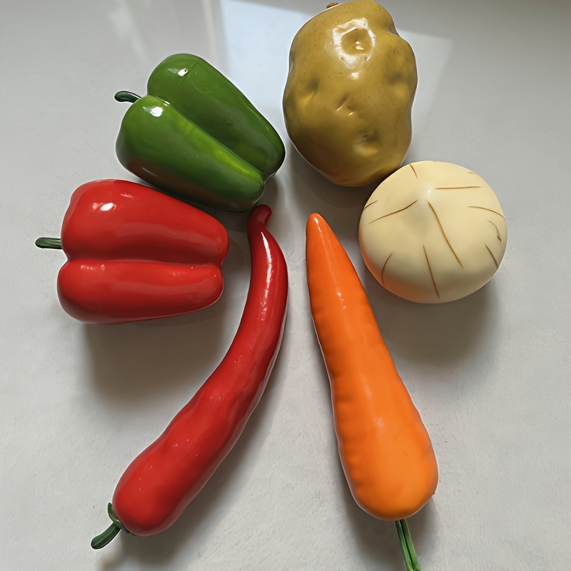 A Set Of 6 Solid Artificial Fruits And Vegetables - Suitable For Home, Kitchen, Parties, And Christmas Decorations, Simulating Green And Peppers, Potatoes