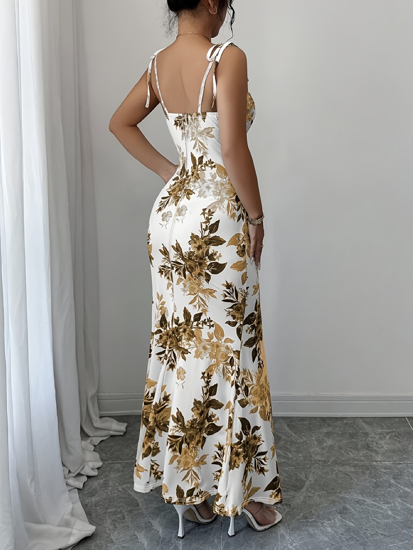 Ladies' Elegant Printed Spaghetti Strap Ruffled Shoulder Tie Bow Hip Slit Dress for Dates, Parties, Gatherings, Beach Vacations