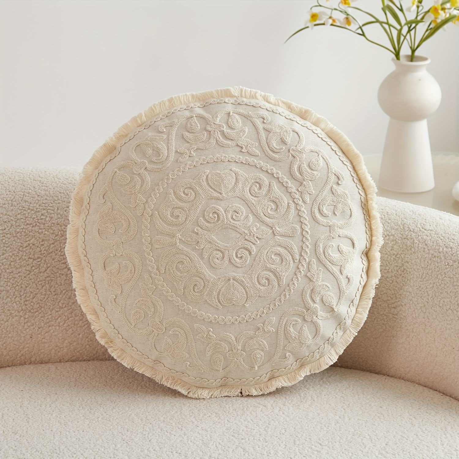 

1pc Housse de Coussin Rond Traditionnelle Brodée à Fleurs, Mélange de Lin avec Fermeture Éclair - Parfaite pour la Décoration de en Toutes