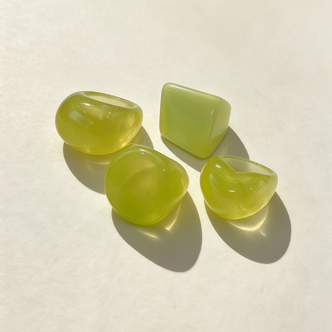 4pc Women's Glossy Green Geometry Resin Ring Set, Trendy Gift